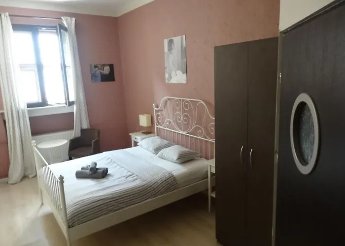 Good Juju Private & Basic Stary Rynek * ポズナン